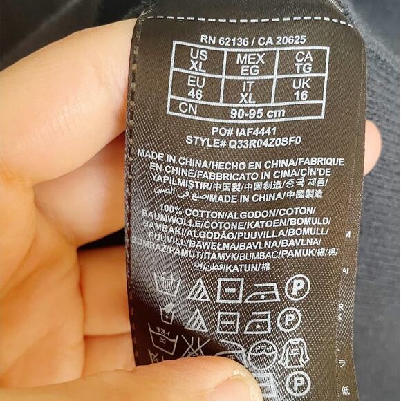 Guess Textured Knit Long Sleeve Thermo Top Size XL - Picture 4 of 9